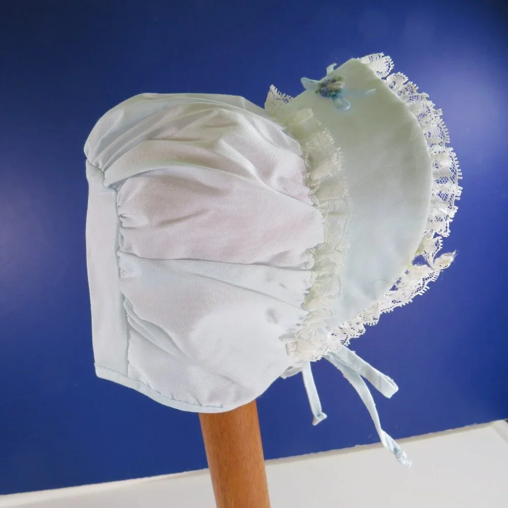 Baby Light Blue & White Bonnet Ruffled semi stiff brim closed back 11